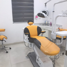 Slider image (3) luxe Dentistry